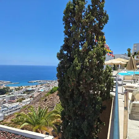 Horizon Views - Excellent Location With Ocean View 公寓 *